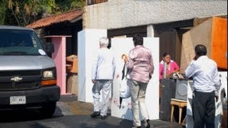 Enrique Guzmán fue desalojado de su casa