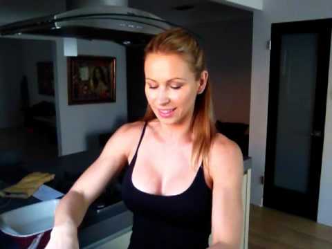 Zuzana Light Chocolate Brownie for Weight Loss 352012 Video responses