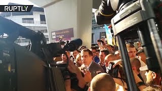 Саакашвили встречают в аэропорту Киева (30.05.2019 11:34)