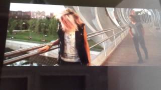 Por Un Puñado De Besos: Trailer En Español HD 1080P