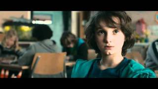 Patatje Oorlog (2011) - Officiële Trailer - NL