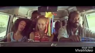 TRAILER DE TÔ RYCA ( SAMANTA SCHIMUTZ)