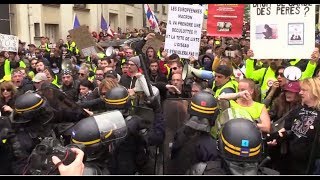 Во Франции «жёлтые жилеты» вышли на акцию протеста в 27-й раз (18.05.2019 22:59)