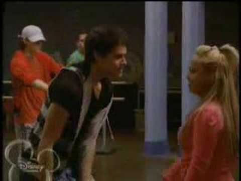 Do Your Own Thing Espanol - The Cheetah Girls 2