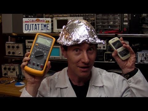 EEVblog #112 - GSM vs The Fluke 87V Multimeter - UC2DjFE7Xf11URZqWBigcVOQ