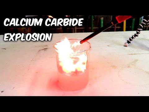 Calcium Carbide and Water Experiment - UCe_vXdMrHHseZ_esYUskSBw