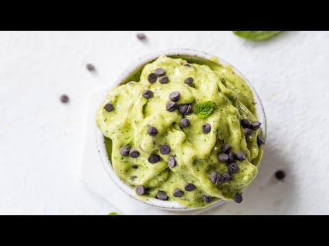 Clean Eating Mint Chocolate Chip Ice Cream (Made From Bananas) - UCj0V0aG4LcdHmdPJ7aTtSCQ