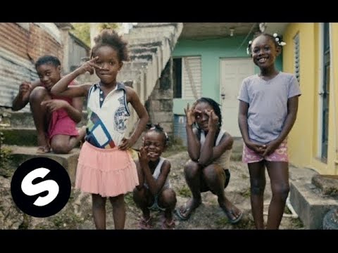 Afro Bros - So Much Love (feat. Charly Black & Stevie Appleton) [Official Music Video] - UCpDJl2EmP7Oh90Vylx0dZtA