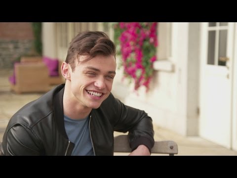 The Lodge's Thomas Doherty on being dubbed the new Zac Efron and girlfriend Dove Cameron - UCXM_e6csB_0LWNLhRqrhAxg