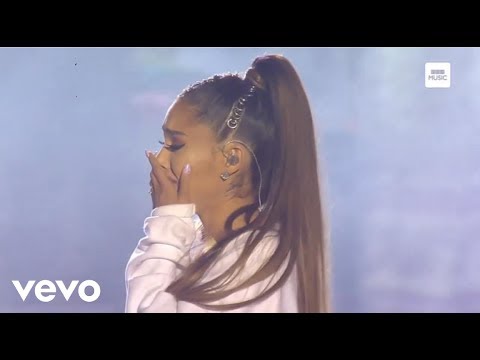 Ariana Grande - One Last Time (One Love Manchester) Live HD