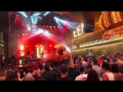 Teddy Swims - Devil In A Dress - Live at Fremont Street Experience, 10/21/2023