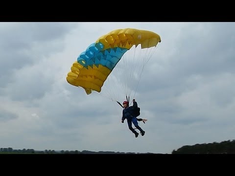 RC Fallschirmsprung , RC Parachute Jump , Modellflugtreffen Damelang 2014 *HD* - UCH6AYUbtonG7OTskda1_slQ