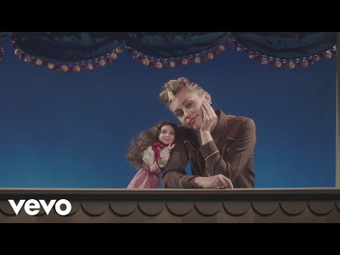 Miley Cyrus - Younger Now (Official Video) - UCdI8evszfZvyAl2UVCypkTA