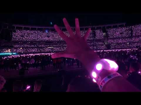 Coldplay - Charlie brown [4K] - Live In Buenos Aires, Argentina (26/10/2022)