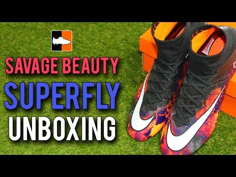 Savage Beauty CR7 Superfly Unboxing - Cristiano Ronaldo Nike Mercurial Boots - UCs7sNio5rN3RvWuvKvc4Xtg