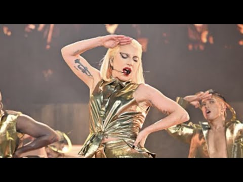 Babylon - Lady Gaga (Live in Tokyo, Japan)