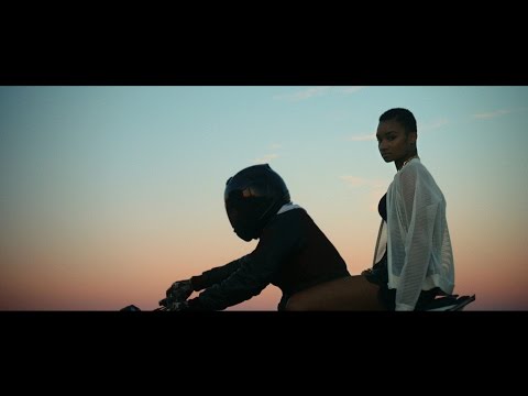 THUGLI - Sic Em (Official Music Video) - UC9Xnzk7NEdUzU6kJ9hncXHA