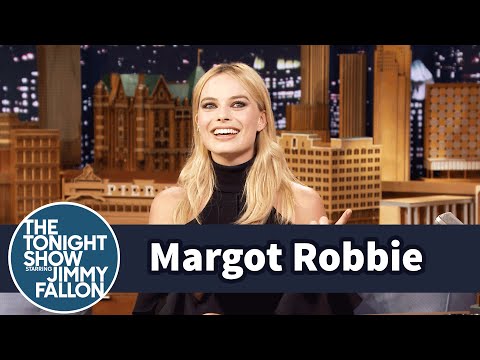 Margot Robbie Learned to Hold Her Breath for Five Minutes for Suicide Squad - UC8-Th83bH_thdKZDJCrn88g