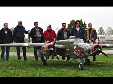 20ft. B-25 Mitchel 2x400cc Moki - Maiden - UC1QF2Z_FyZTRpr9GSWRoxrA