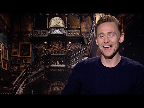 Tom Hiddleston Talks Crimson Peak, Kong: Skull Island and His Love of Beyonce - UCgMJGv4cQl8-q71AyFeFmtg