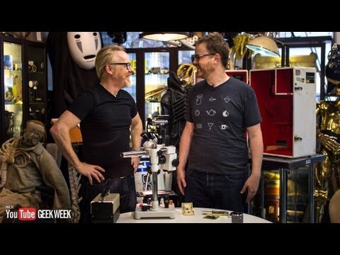 Testing Adam Savage's New Dissection Microscope (Geek Week!) - UCiDJtJKMICpb9B1qf7qjEOA