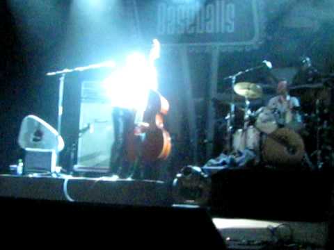 The Baseballs - Quit Playing Games (With My Heart)