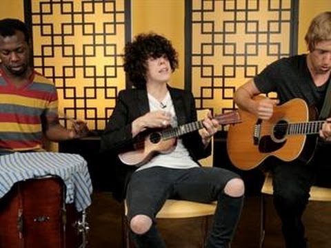 Watch LP's Acoustic Performance of 'Night Like This' - UCdtXPiqI2cLorKaPrfpKc4g