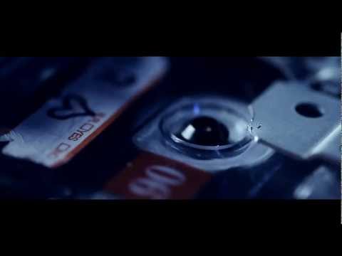 Alex Kunnari featuring Jon Hall - Sweet Melody (Official Music Video) - UCvYuEpgW5JEUuAy4sNzdDFQ