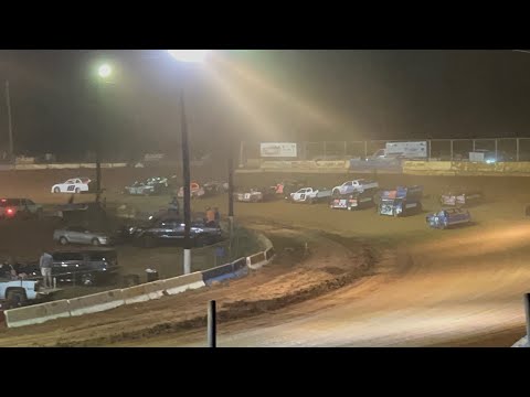 5/29/2022 Street Stock Cherokee Speedway - dirt track racing video image