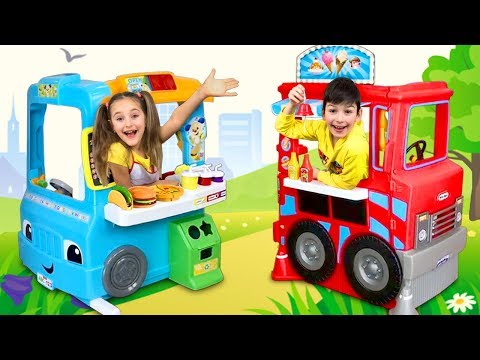 Sasha play with Food Trucks toys and Teach Dad how to cook