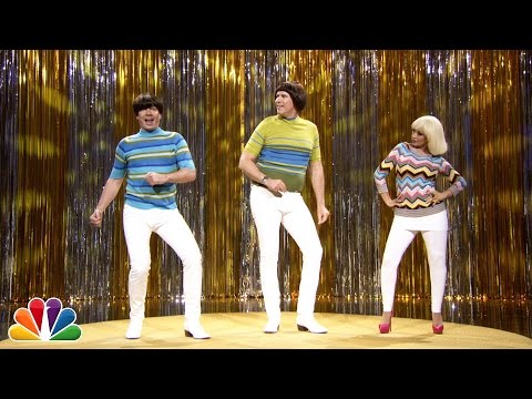 "Tight Pants" with Jimmy Fallon, Will Ferrell & Christina Aguilera - UC8-Th83bH_thdKZDJCrn88g