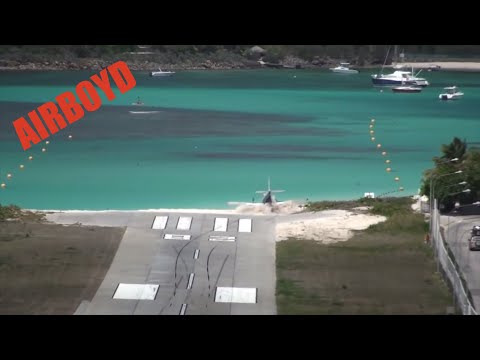 St Barts Runway Overrun - UClyDDqcDsXp3KQ7J5gyIMuQ