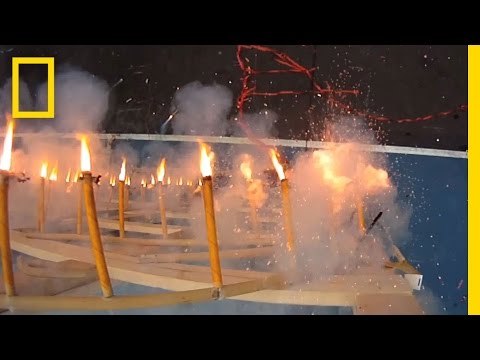 Making Fireworks for the Chinese New Year | National Geographic - UCpVm7bg6pXKo1Pr6k5kxG9A