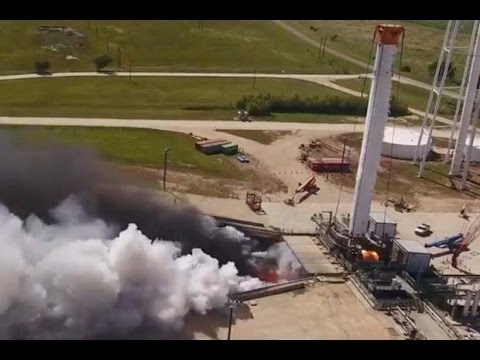 SpaceX Falcon Heavy’s Center Core Test-Fired in Texas - UCVTomc35agH1SM6kCKzwW_g