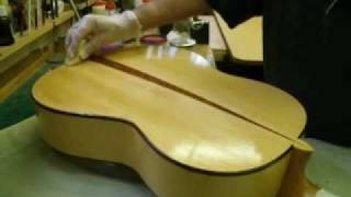 Roger Williams - Luthier