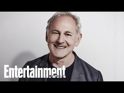 Victor Garber To Exit 'Legends Of Tomorrow' | News Flash | Entertainment Weekly - UClWCQNaggkMW7SDtS3BkEBg