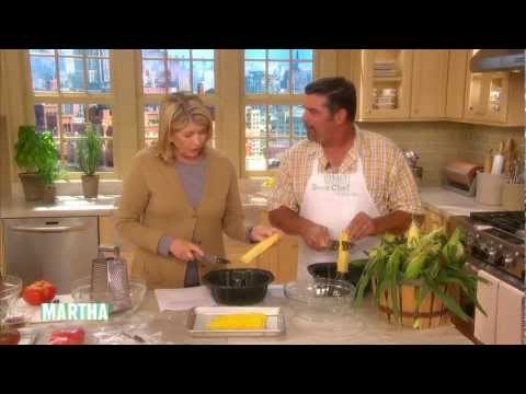 How to Freeze Corn and Tomatoes ⎢Martha Stewart - UC6JBm9OAkpI6NUBV_NsLxTA