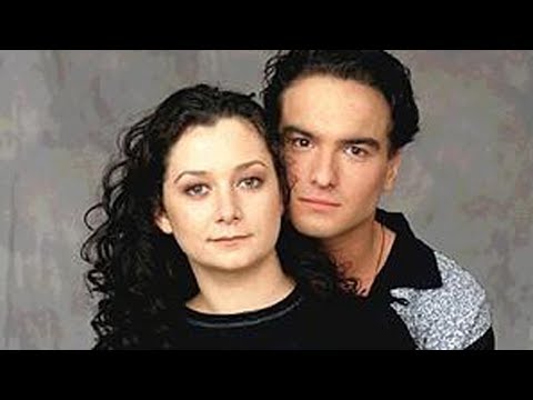 The Untold Truth Of Roseanne - UC1DGpYiEiqBrQtYXFbLhMVQ