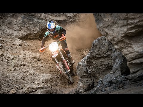 Wet and Rugged Hard Enduro Racing in Brazil: Offroad Day 1 | Minas Riders 2017 - UCblfuW_4rakIf2h6aqANefA