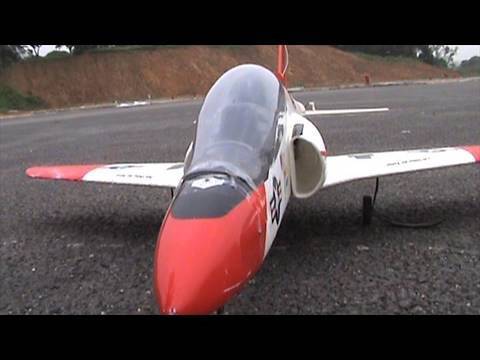 BAE Hawk T-45 New battery test - UCsFctXdFnbeoKpLefdEloEQ