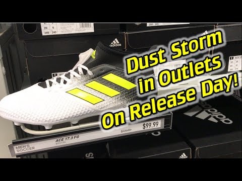 Dust Storm Pack in Outlets on Release Day - Nike and Adidas Outlet Shopping - UCUU3lMXc6iDrQw4eZen8COQ