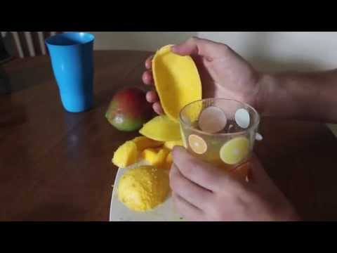 How to Peel Mango The Fastest Way! - UCe_vXdMrHHseZ_esYUskSBw