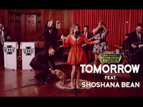 Tomorrow (from 'Annie') Motown Cover ft. Shoshana Bean - UCORIeT1hk6tYBuntEXsguLg