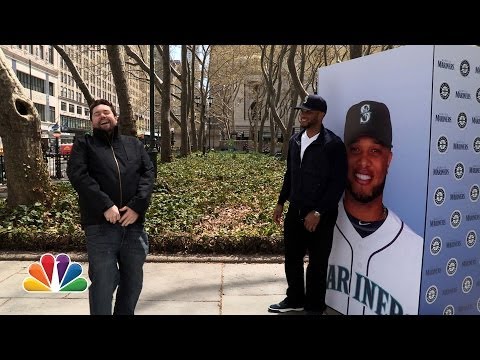 Robinson Cano Surprises Yankees Fans While They're Booing Him - UC8-Th83bH_thdKZDJCrn88g