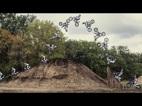 Freestyle FMX Tricks in Tom Pagès Epic Backyard | HOMEWORX - UCblfuW_4rakIf2h6aqANefA