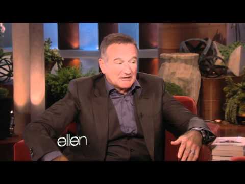 Robin Williams' Siri Impression! - UCp0hYYBW6IMayGgR-WeoCvQ