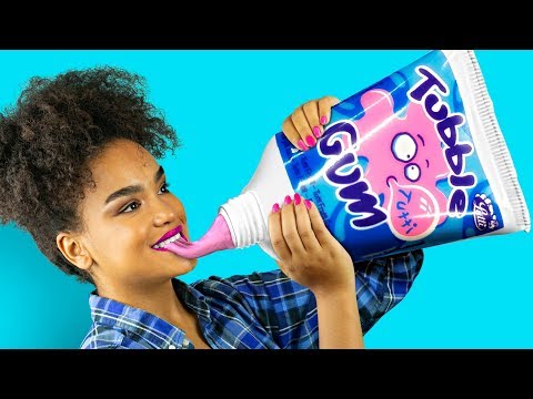 DIY Giant Candy vs Miniature Candy / Funny Pranks! - UCWwqHwqLSrdWMgp5DZG5Dzg