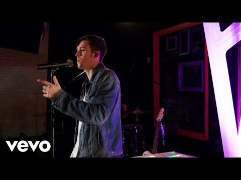 Lauv - I Like Me Better (Live on the Honda Stage at iHeartRadio Austin) - UC2pmfLm7iq6Ov1UwYrWYkZA