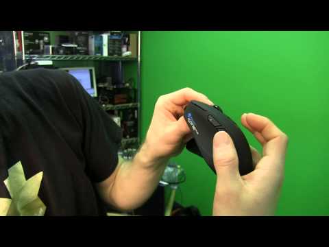 Roccat Kone Pure Gaming Mouse Unboxing & First Look Linus Tech Tips - UCXuqSBlHAE6Xw-yeJA0Tunw