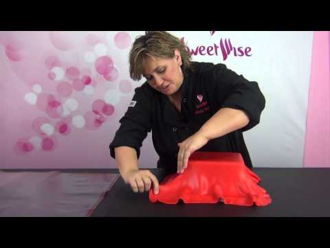 How To Cover A Square Cake In Fondant - UC92AFFyxUH442wZYWM1j-tg